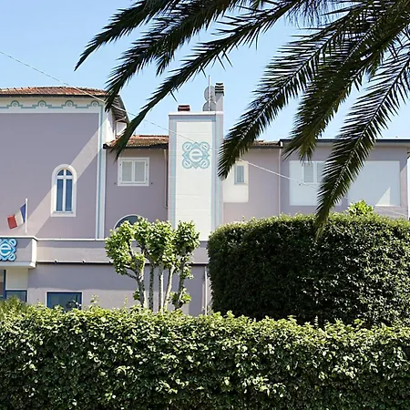 Elba 3*