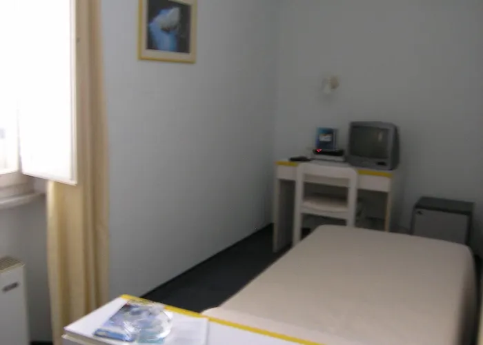 Elba 3* Розиньано Солве