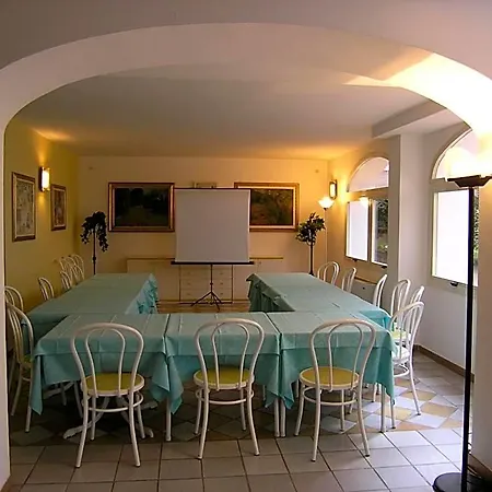 Elba Hotel 3*