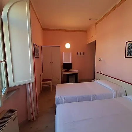 Elba Hotel 3*